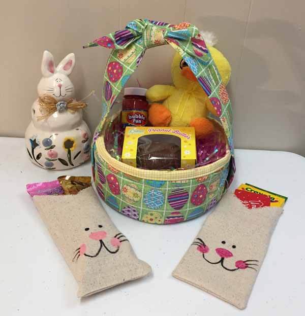 Bunny Treat Bags Tutorial - Finished with Basket