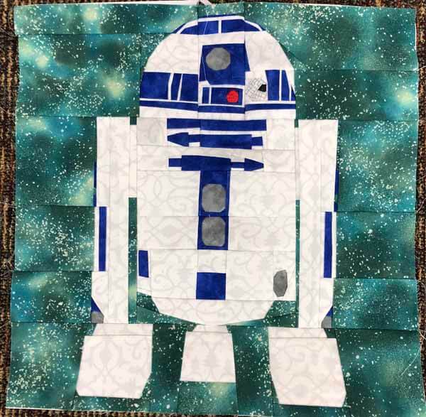 Paper Pieced Pattern - Star Wars R2D2 Fandom Block