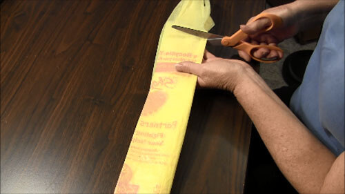 Plastic Bag Yarn Tutorial - Cut off Handles