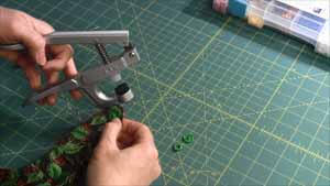 KAM Snap Pliers