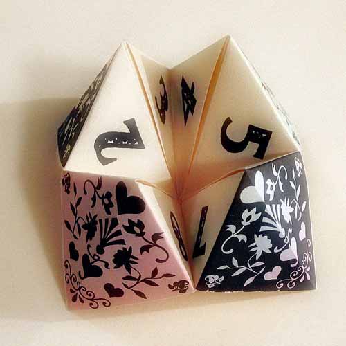 Cootie Catcher - by Paul Blais - public domain