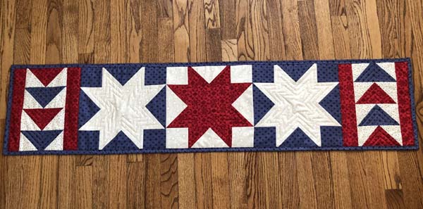 Accuquilt Go - Celebration Table Runner