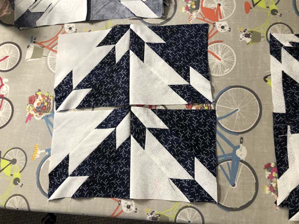 Accuquilt Hunters Star Block 24 Two Sections Compled