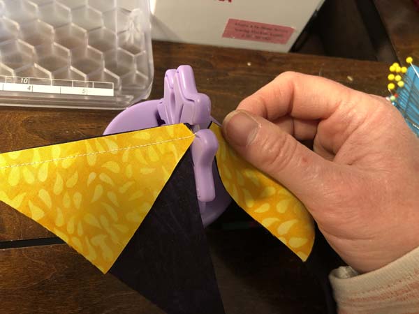 Accuquilt Louisiana Block 20 Cut apart chains