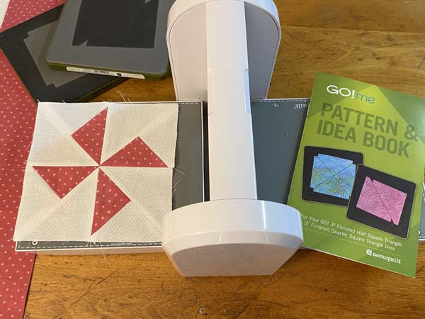 Accuquilt Windy Pinwheel quilt pattern with Book