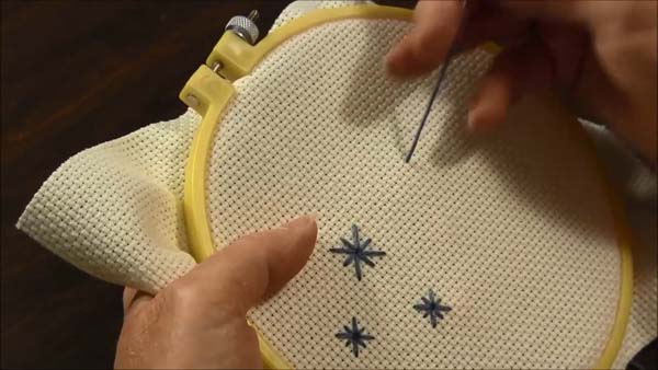 Algerian Eye Stitch_1.1.2