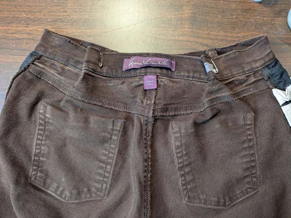 Alter Pants Waist 9 Pin two darts