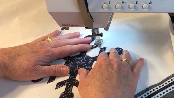 Applique Dies 2 Stitch Around