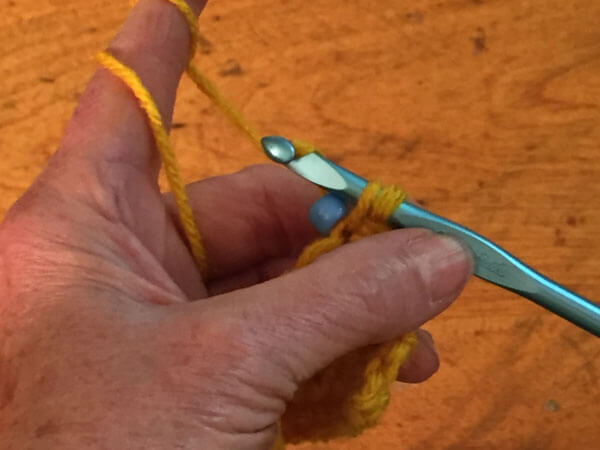 Beaded Single Crochet Tutorial - Bring Bead Up