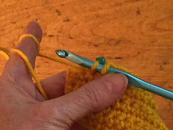 Beaded Single Crochet Tutorial - Pull Through