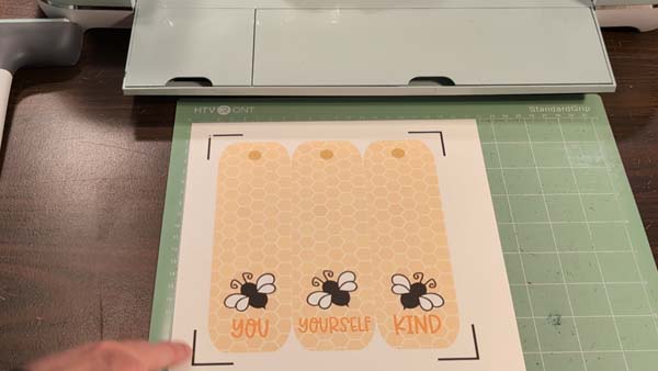 Bee Bookmarks 3 Printed
