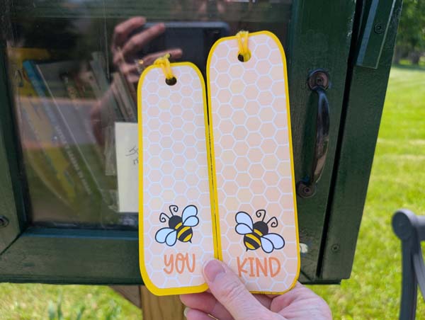 Bee Sayings Bookmarks