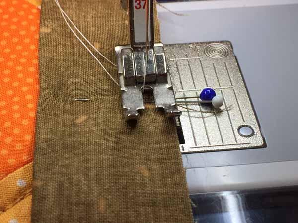 Binding A Quilt Traditional Sew Sides