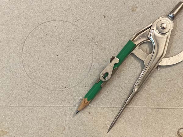 Bird Nest Ornament Compass