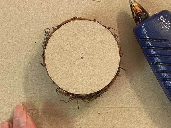 Bird Nest Ornament Glue Cardboard Circle
