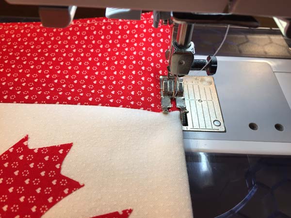 Canadian Flag Mug Rug Topstitch Edge
