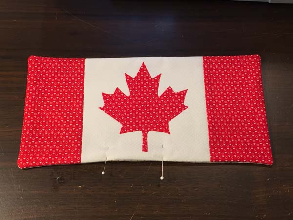 Canaian Flag Mug Rug Turn Pin Opening
