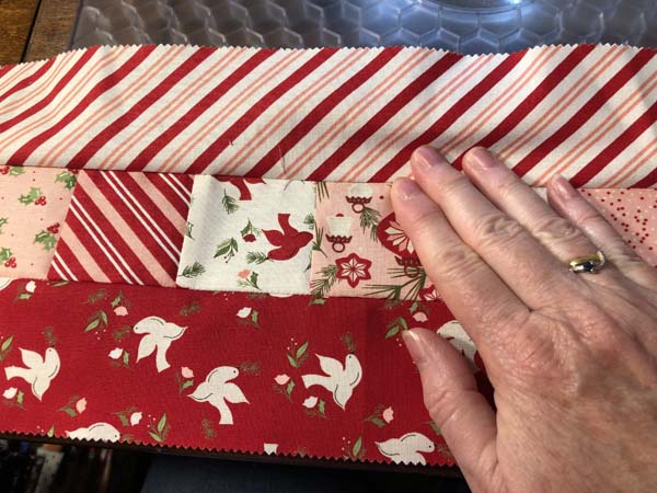 Casserole Hot Pad 7 Finger Press Between Sewing Strips