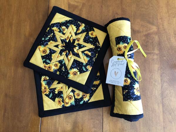 Casserole Hot Pads Rolled with Tag and Potholders