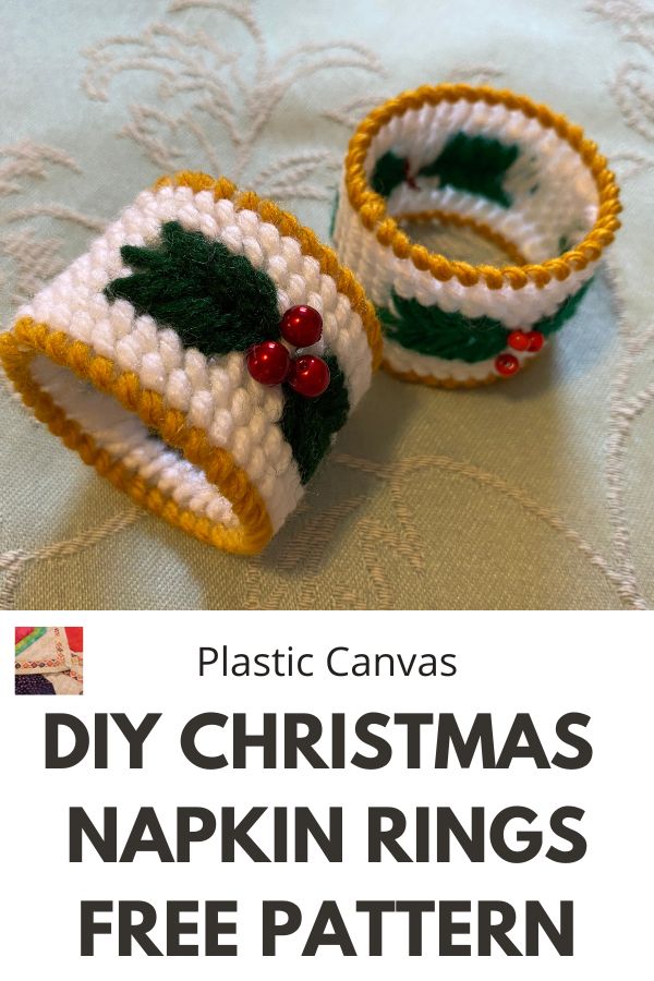 Christmas Napkin Ring - Plastic Canvas - pin