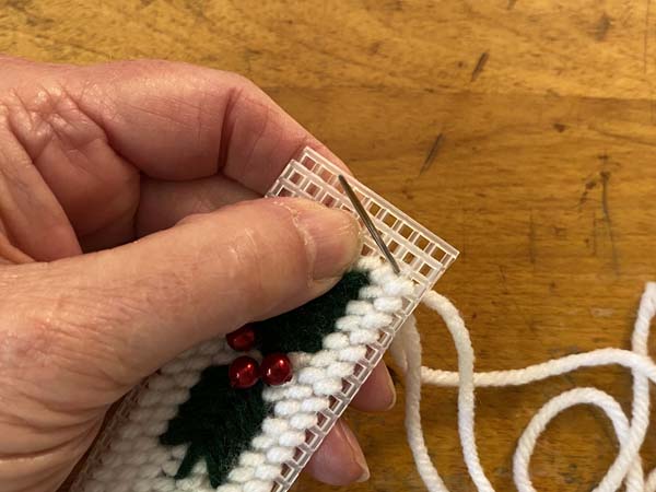 Christmas Napkin Ring Stitch Across Reinforcement