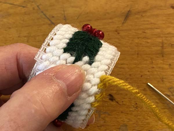 Christmas Napkin Ring Stitch Edging