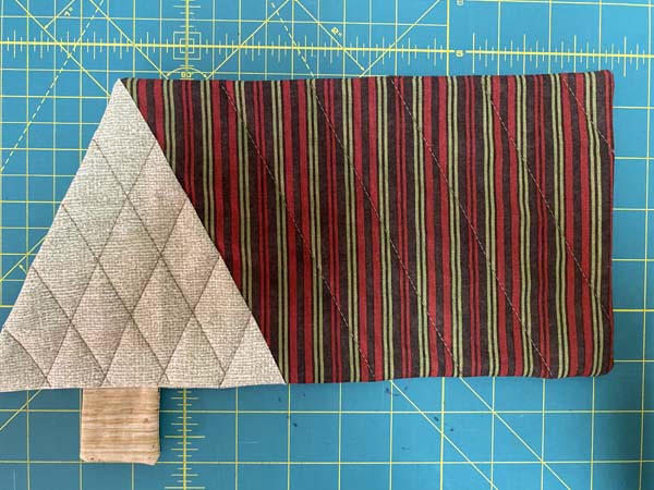 Christmas Tree Mug Rug Quilted