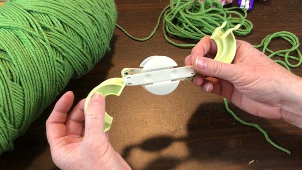 Clover Maker Pom poms_1.14.1