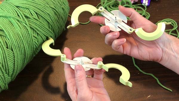 Clover Maker Pom poms_1.15.1