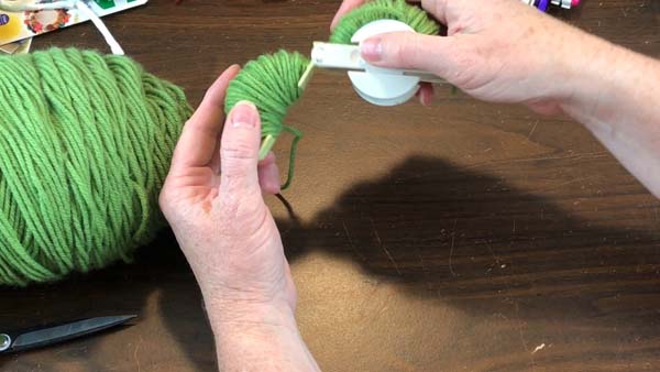 Clover Maker Pom poms_1.30.1