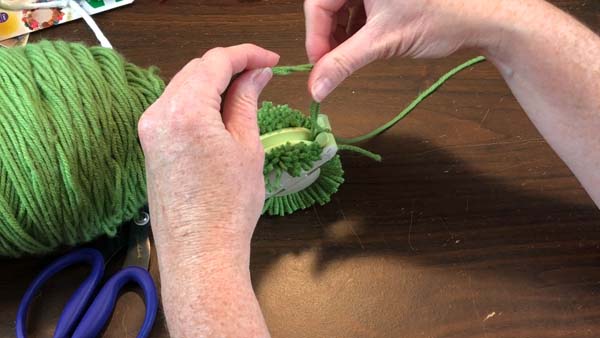 Clover Maker Pom poms_1.42.1