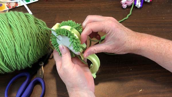 Clover Maker Pom poms_1.43.2