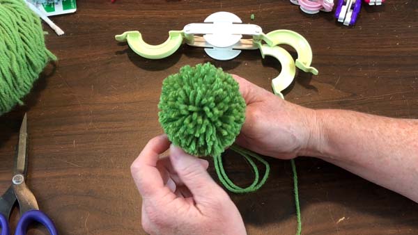 Clover Maker Pom poms_1.50.1