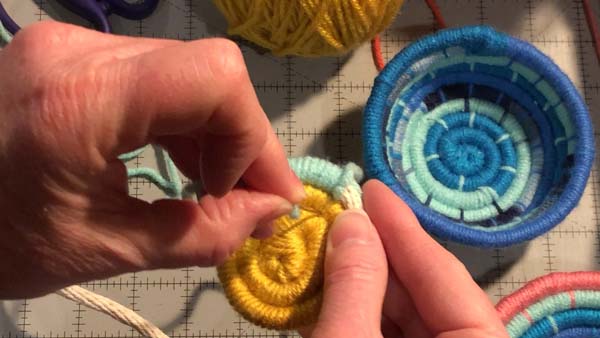 Coil Basket 29 Secure with Needle