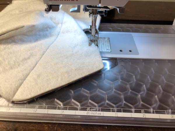 Crazy Bowl Cozy Stitching Darts