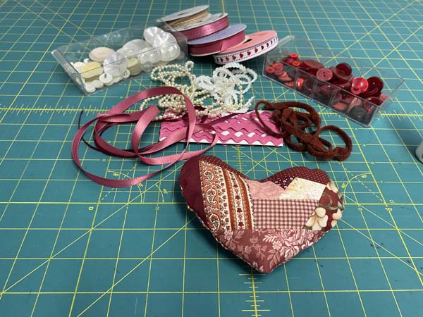 Crazy Patchwork Heart Stuffed Emblellishment Ideas