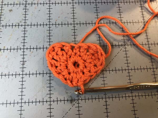 Crochet Heart 5 Rnd 2 Showing Heart