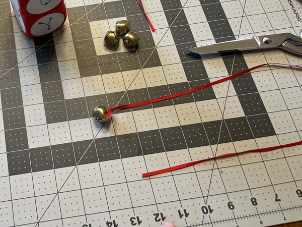 Cube Ornament 5 Tie Bell to Ribbon