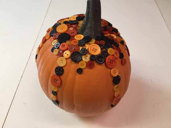 Cute as a Button Pumpkin - Add Buttons around top