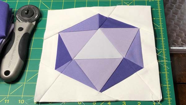D20 Dice Paper Piece 36 Front Finished Block