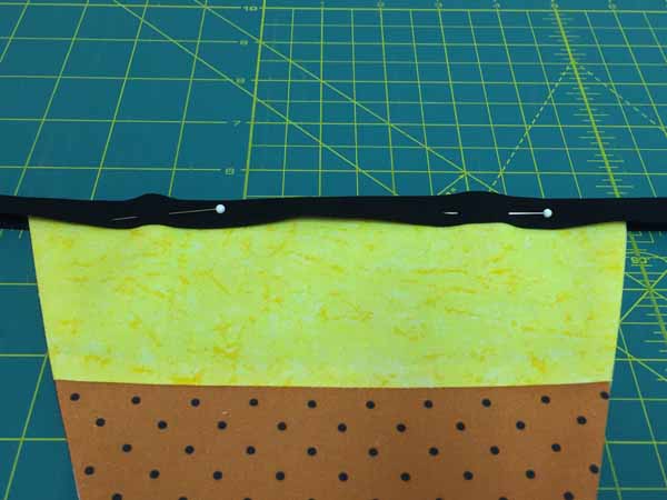 DIY Candy Corn Banner Pin Candy Corn To Binding