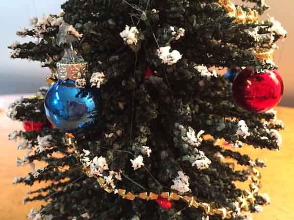 DIY Tabletop Christmas Tree Tutorial - Glue Ornaments to Tree