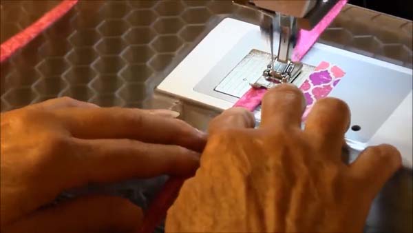 Doll Backpack 11 Sitch Strap Edge