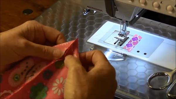 Doll Backpack 17 Fold for Boxed Corner