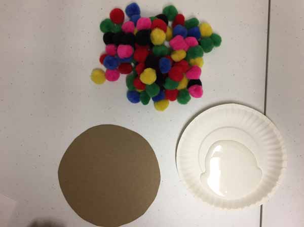 Doll House Pom-Pom Rug Tutorial - Pom-Poms and Glue