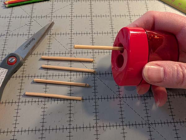 Doll Pencils 6 Sharpen End