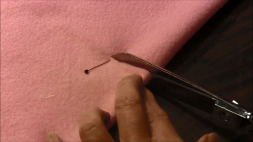 Doll Poncho Tutorial - Slit Cut