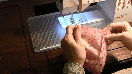 18-inch Doll Skirt Tutorial - Back Seam