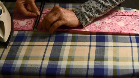 18-inch Doll Skirt Tutorial - turn down 1/2 inch