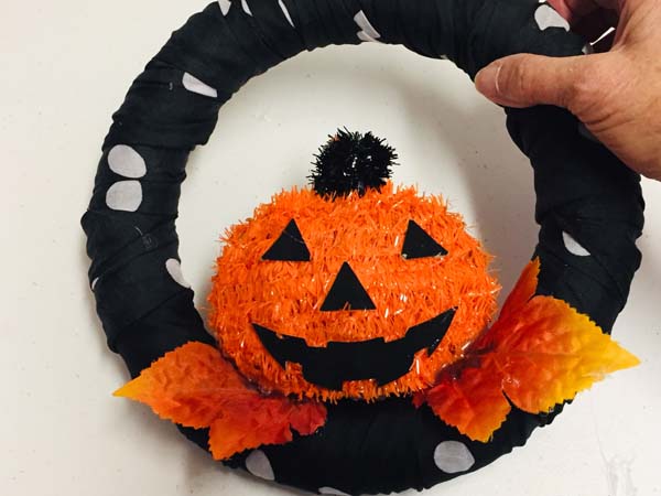 Dollar Store Halloween Wreath Pumpkin and Leaves